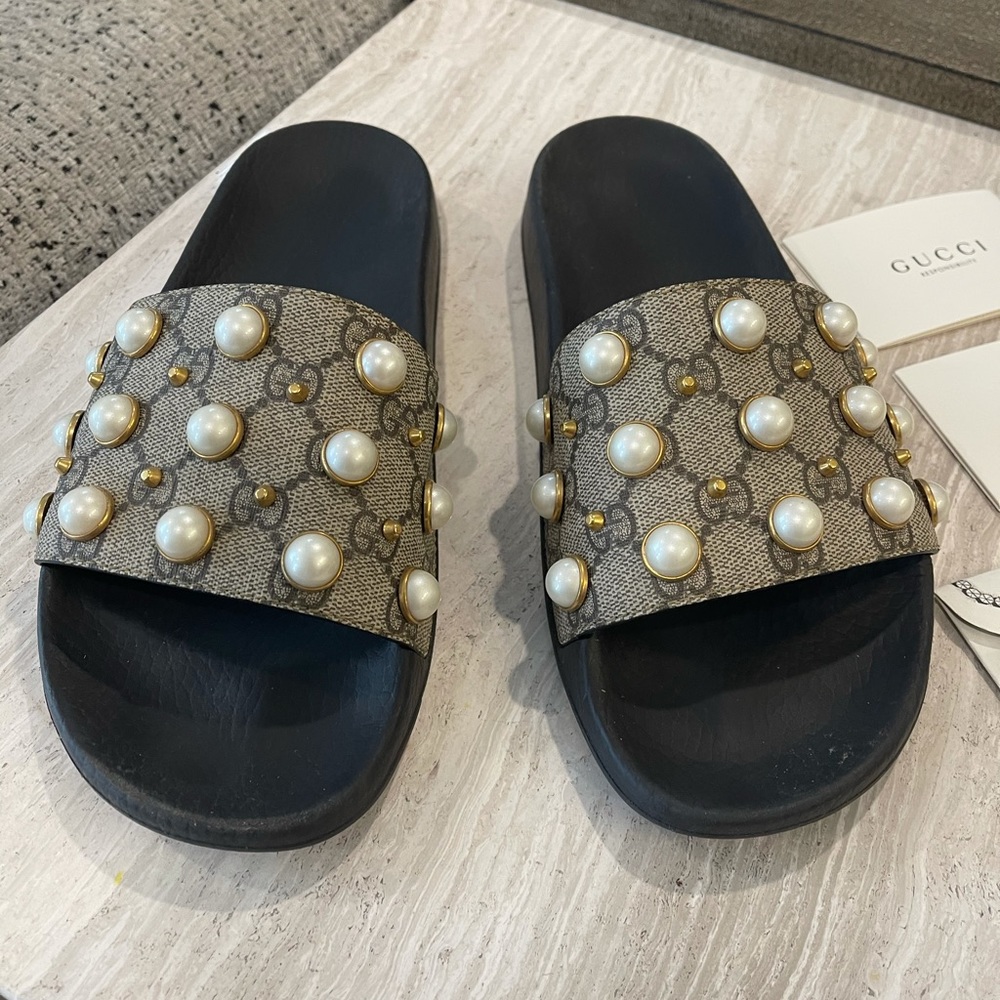 Gucci Pearl Slides SOLD OUT